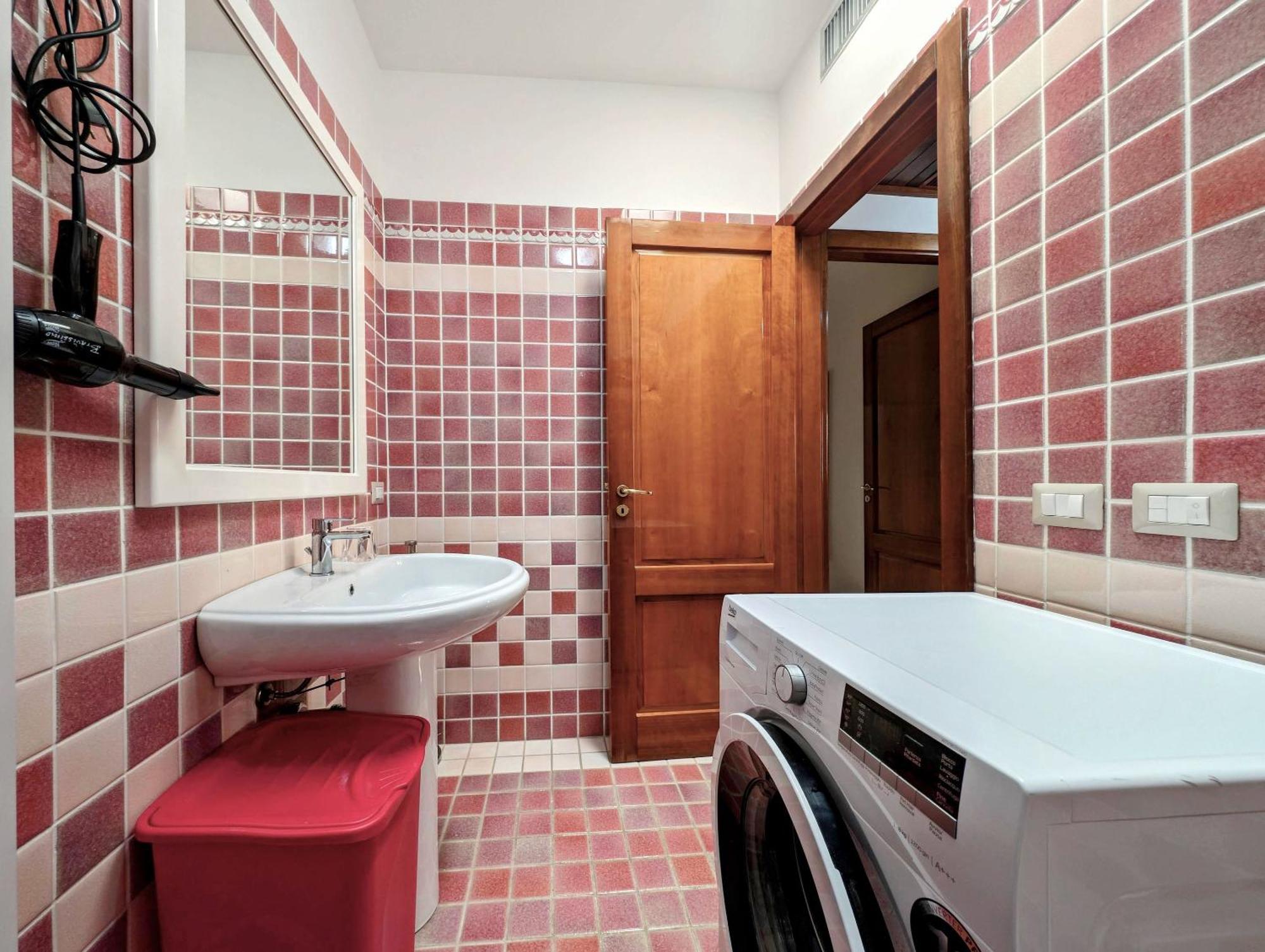 Oikia Vacanze S Cesarea Casa Rosa Su Санта-Чезареа-Терме Экстерьер фото