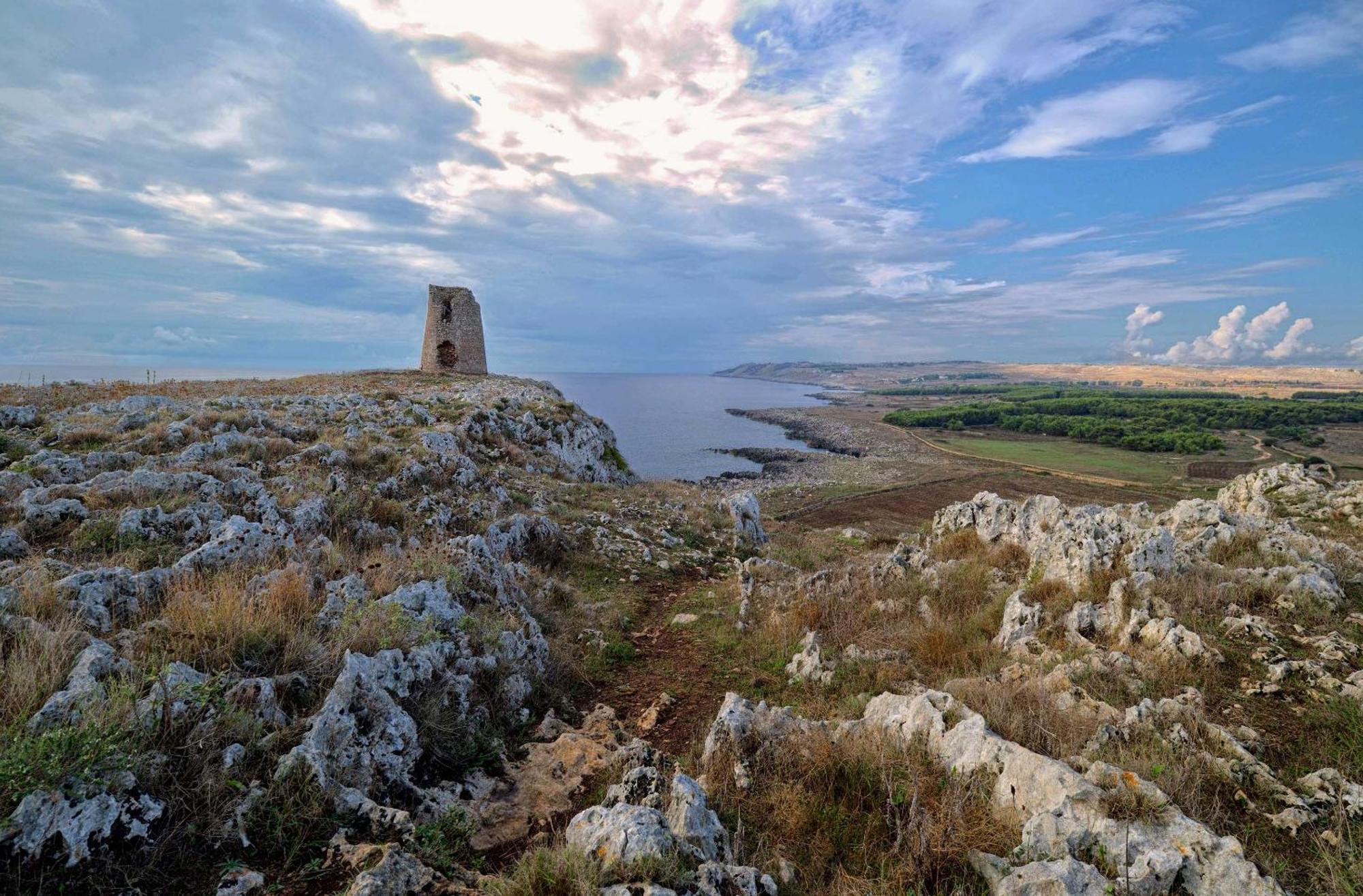 Oikia Vacanze S Cesarea Casa Rosa Su Санта-Чезареа-Терме Экстерьер фото